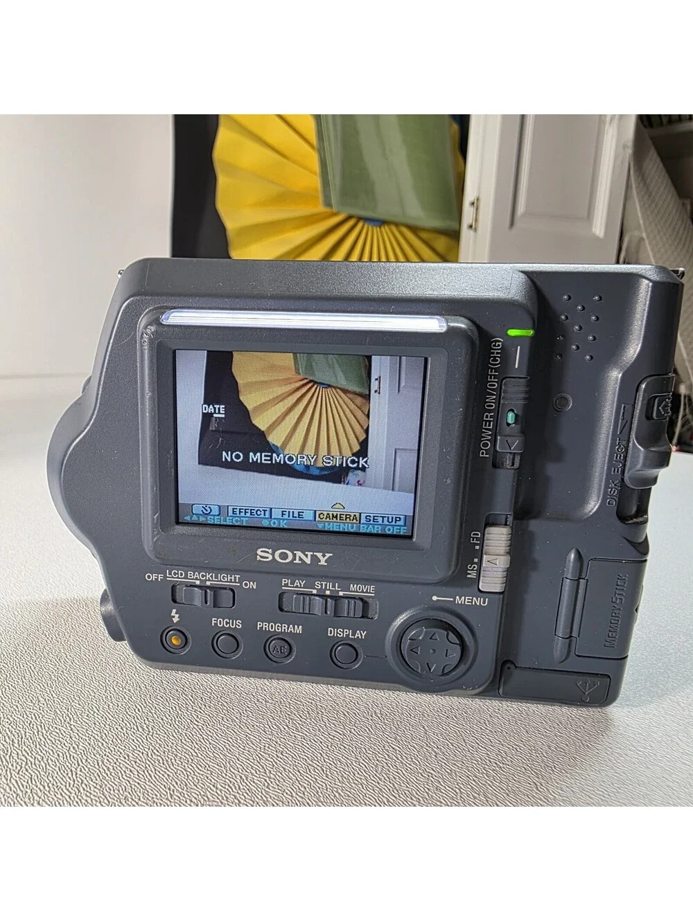 Sony Mavica MVC-FD100 1.2MP Digital Camera Silver and Bag DOESNT COME W/ CHARGER